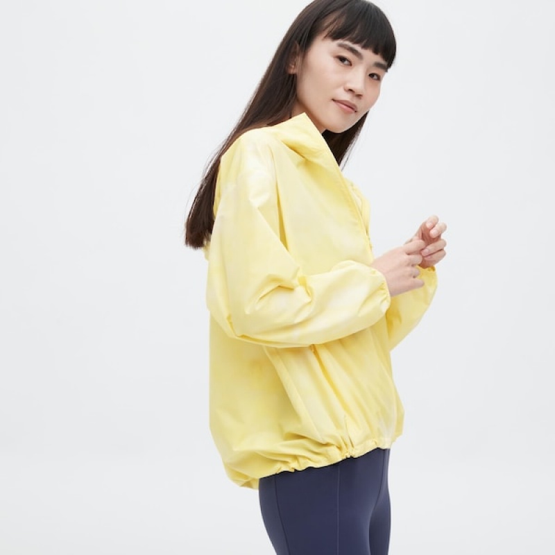 Uniqlo UV Protection Printed Pocketable Ženske Parka Žute | 5406-FJIUA