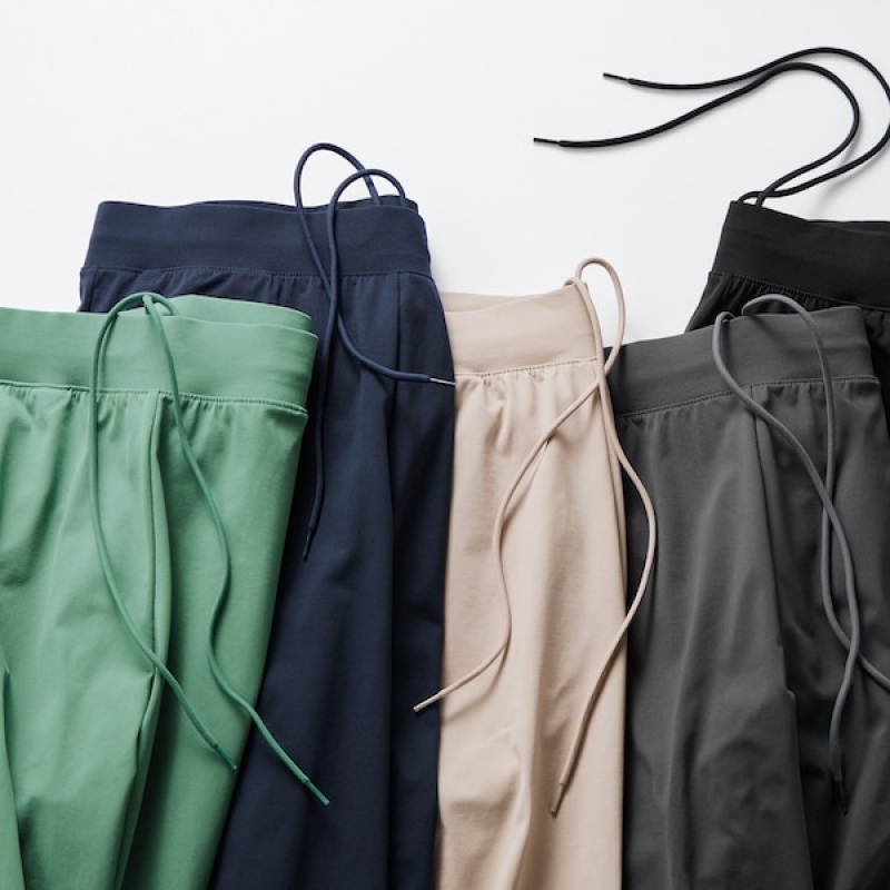 Uniqlo Ultra Stretch AIRism Ženske Jogger Hlače Bež | 4380-NBFWD